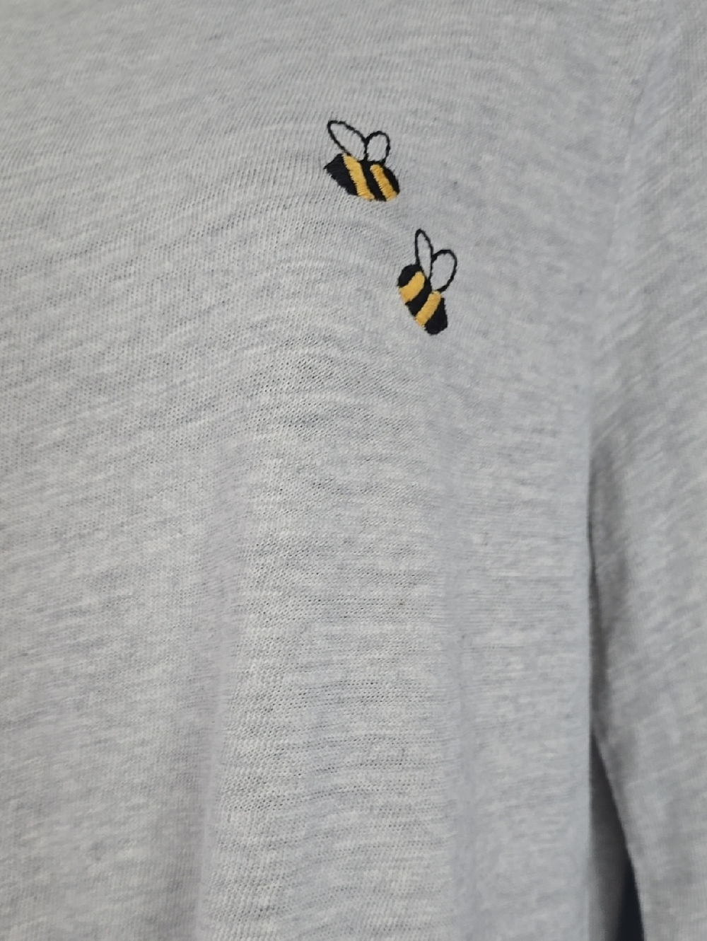 🐝LOFT Cotton Knit Bee Embroidered Top - Picture 4 of 15